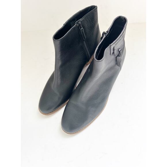 Cole Haan Black Leather Zip Bootie Block Heel Size 11 - Picture 2 of 4